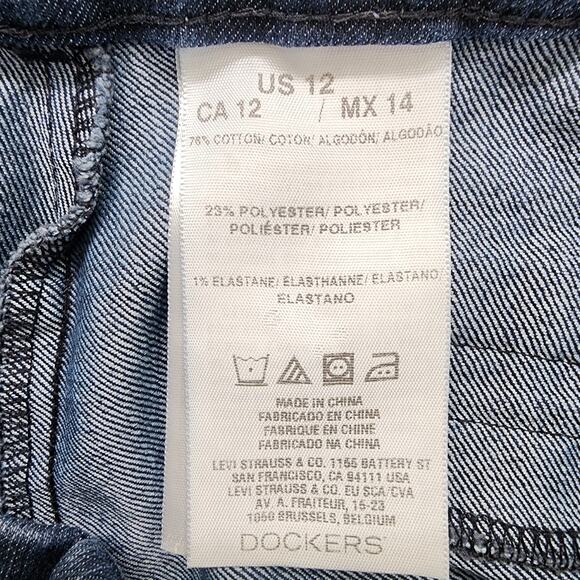 Dockers Jeans Womens 12 Blue Dark Wash Mid Rise Crop Capri Stretch Denim Casual - Picture 3 of 9